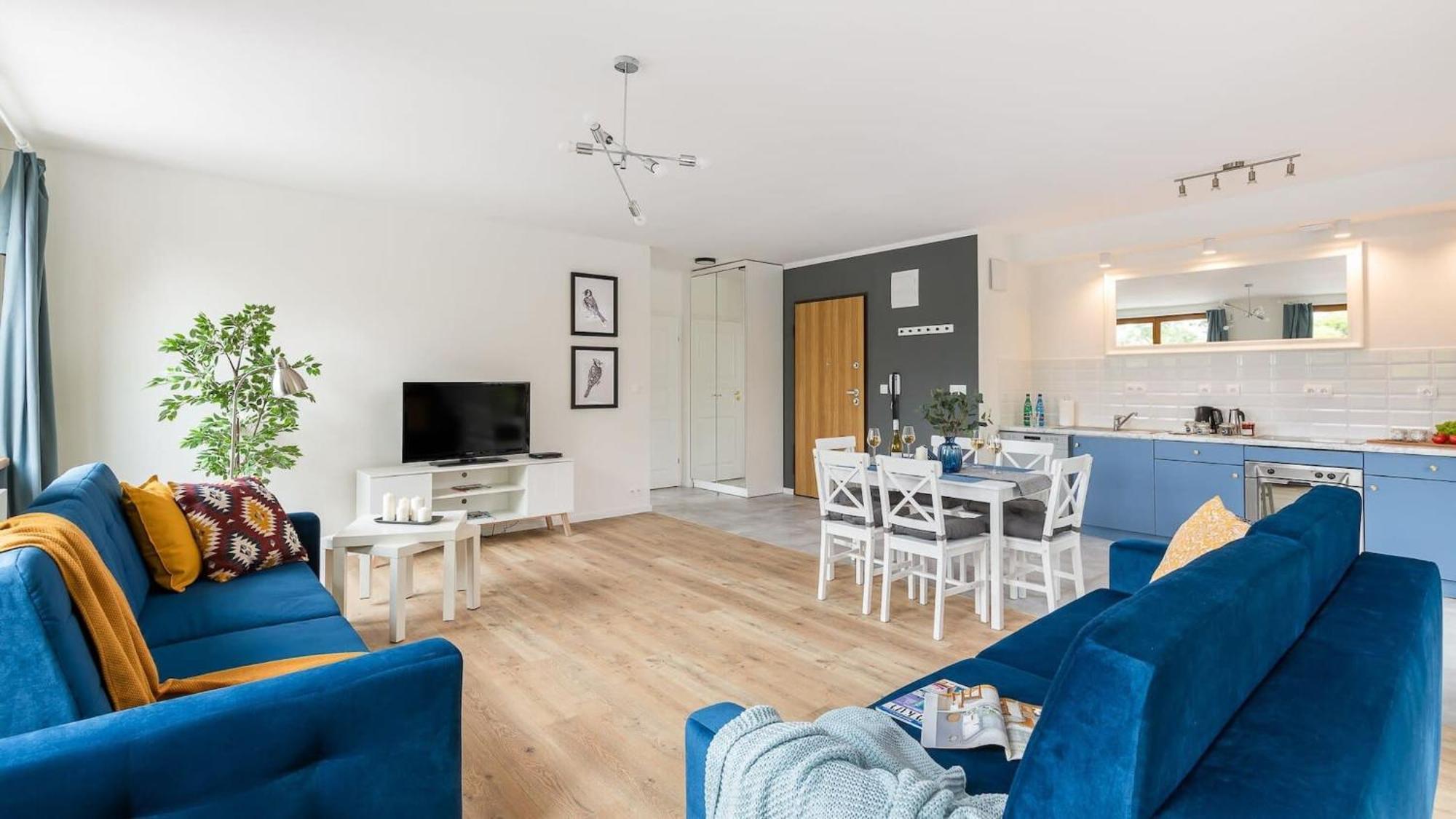 Pulawska 221 - Colorful Apartment With Balcony By Noclegi Renters วอร์ซอ ภายนอก รูปภาพ