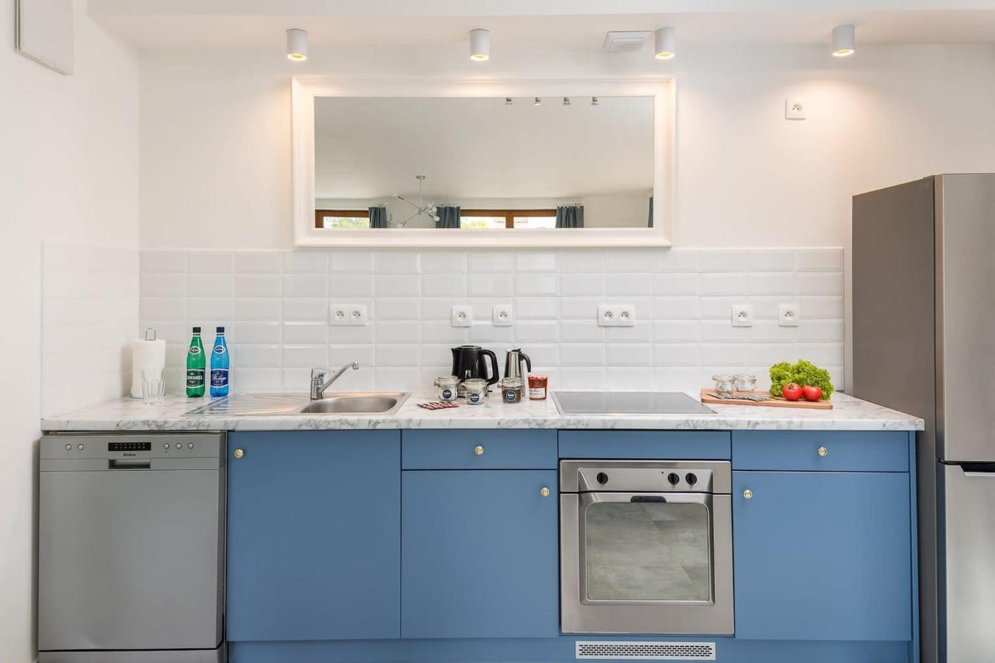 Pulawska 221 - Colorful Apartment With Balcony By Noclegi Renters วอร์ซอ ภายนอก รูปภาพ