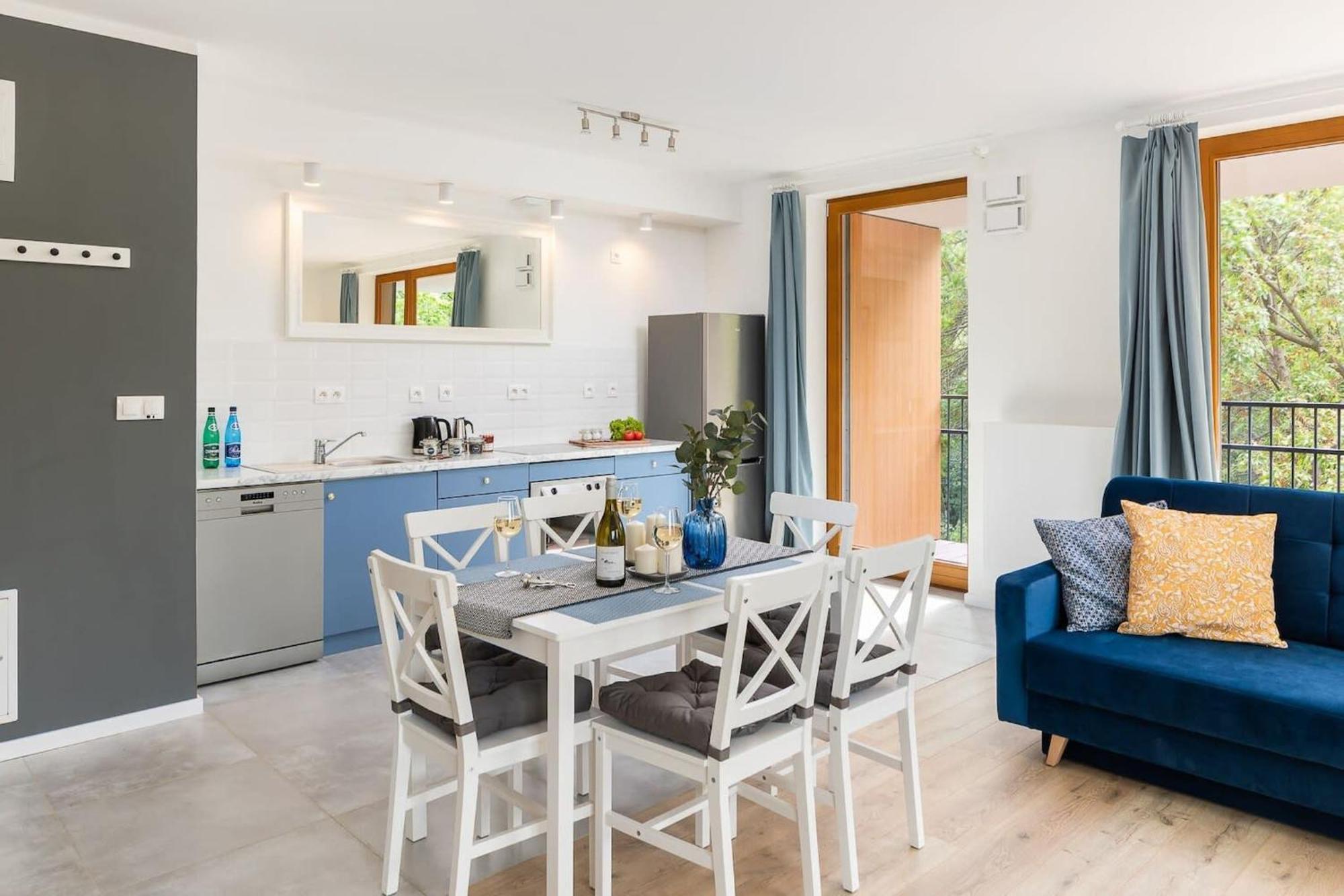 Pulawska 221 - Colorful Apartment With Balcony By Noclegi Renters วอร์ซอ ภายนอก รูปภาพ